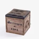 Табурет, пуф