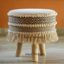 Табурет, пуф