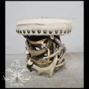 Табурет, пуф