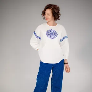 Рубашка женская льняная с ручной вышивкой