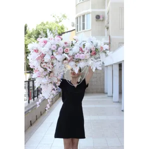 Цветочная композиция для свадьбы.