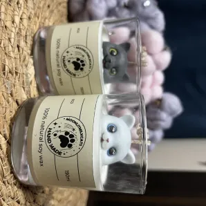 Свеча «Котик в молоке» белый