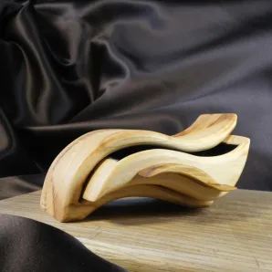 Шкатулка для украшений деревянная