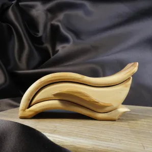 Шкатулка для украшений деревянная