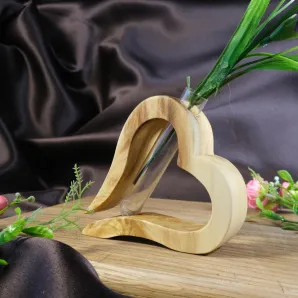 Ваза для цветов и сухоцветов из дерева | сердце | C колбой