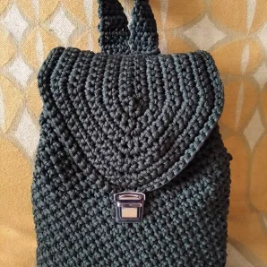 Рюкзак вязаный