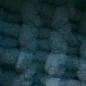 Шарф голубой вязаный на спицах