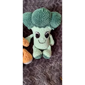 Игрушка амигуруми вязанная овощи