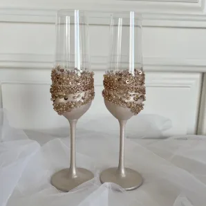 Свадебные бокалы беж с бисером и пайетками