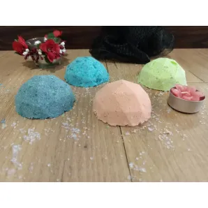 Бомбочка для ванной с сухими сливками