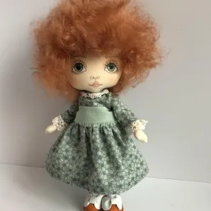 Кукла текстильная