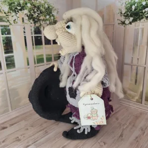 Баба Яга в стиле Амигуруми — кукла, игрушка