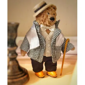 Интерьерная игрушка Медведь джентельмен
