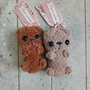 Вязаный брелок "Пёсик"