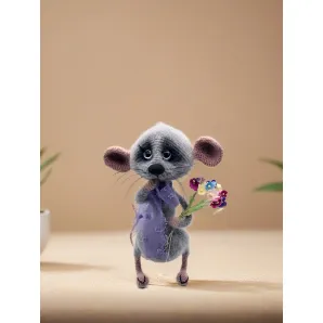 Вязаная интерьерная игрушка: Мышонок Пик