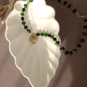 Чокер золотой лев