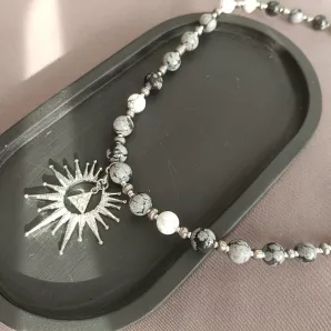 чокер солнце сводобы