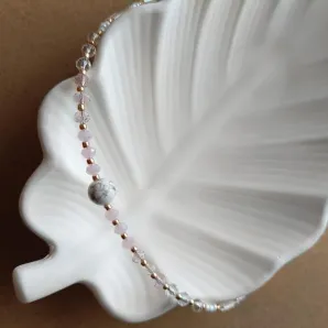 чокер с бусиной