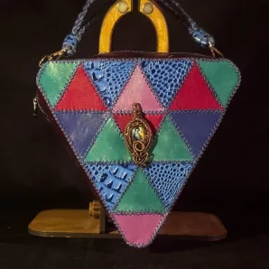 Сумка кожаная