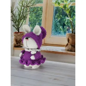 Вязаная зайка ручной работы — амигуруми