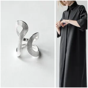 Кольцо из серебра безразмерное