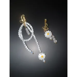 Чокер и ассимитричные серьги