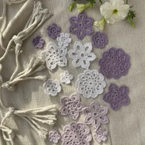 Набор вязаных элементов крючком