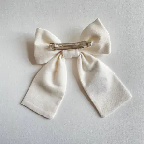 Бантики ручной работы из льна с вышивкой