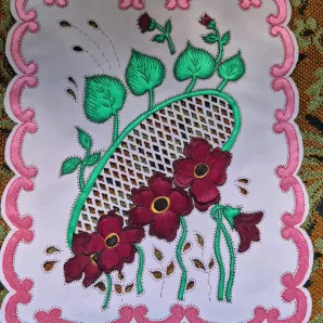 Салфетка "Маленькая", создана методом гильоширования. Ручная работа