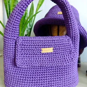 Женская вязаная сумка