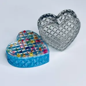 Шкатулка из эпоксидной смолы "Сердце"