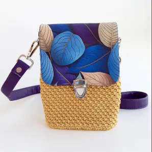 Сумка для телефона вязанная