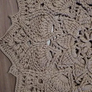 Вязаный ковер