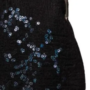 Сумка черная с пайетками в технике валяние из овечьей шерсти. Высота сумки 33 см, длина 32 см