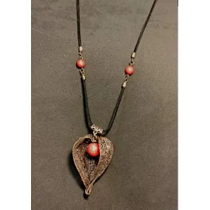 Кулон "Физалис"