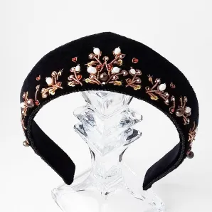 Ободок-кокошник бархатный с вышивкой, ручная работа, размер универсальный Ажур