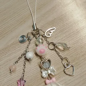 Брелки из бусин