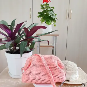 Вязанные сумки ручной работы