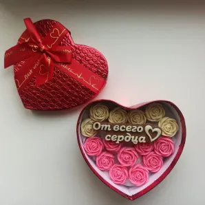 Набор шоколадных конфет ручной работы "От всего сердца"