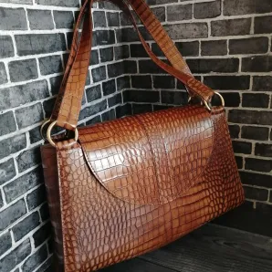 Женская сумка ручной работы из натуральной кожи