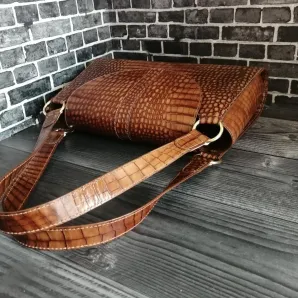 Женская сумка ручной работы из натуральной кожи