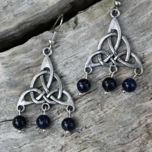 Серьги с синим авантюрином в кельтском стиле