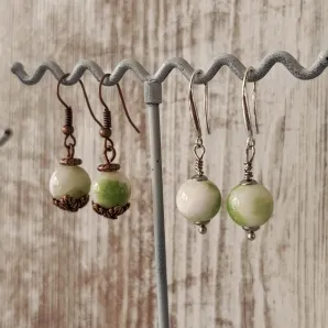Серьги с белым жадеитом