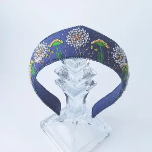 Ободок кокошник джинсовый вышитый бисером, ручная работа, размер универсальный, Ласковое лето