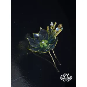 Шпилька для волос ручной работы "Очарование" голубой. в технике Витраль