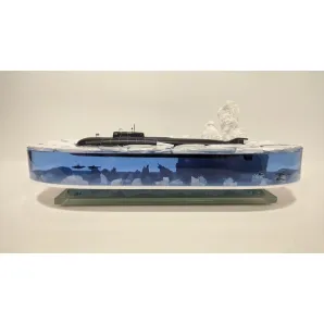 Подводная лодка в эпоксидной смоле 949А "Антей"