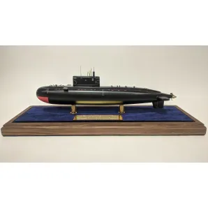 Модель подводной лодки "Варшавянка" 636 , 877