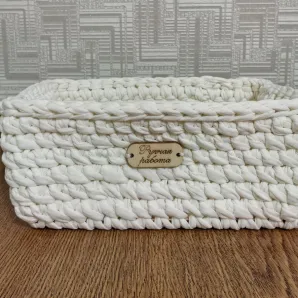 Вязаная корзинка для хранения