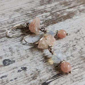 Серьги с гелиолитом и опалитом