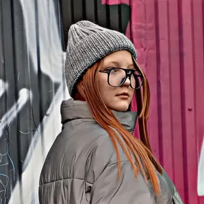 Шапка ручной работы